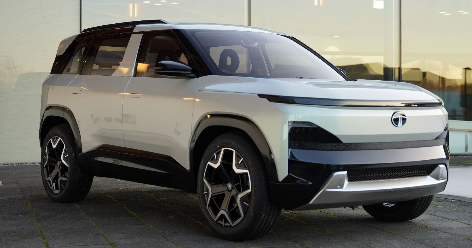 New Tata Sierra 2026 Price